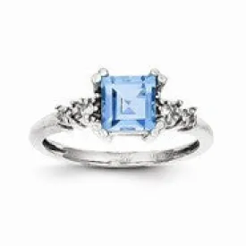 10k White Gold Diamond and Blue Topaz Ring