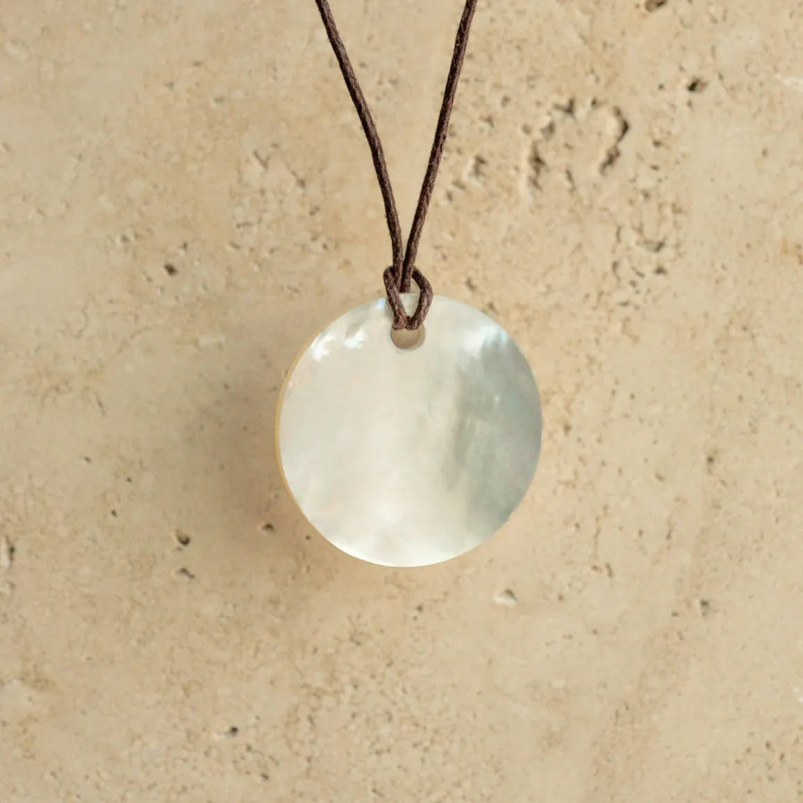 Mother of Pearl Nacre Necklace