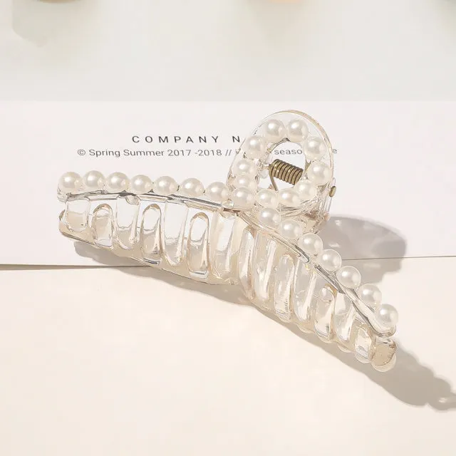 Pearl Hair Claw Clip