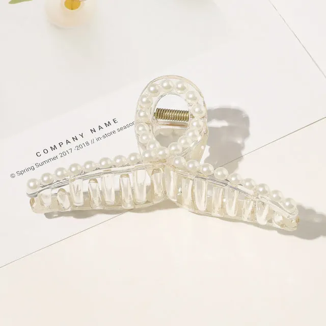 Pearl Hair Claw Clip