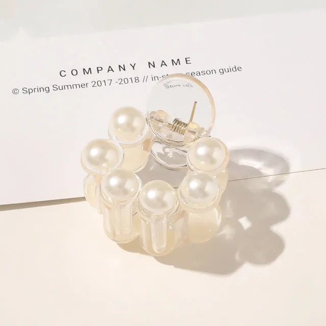 Pearl Hair Claw Clip