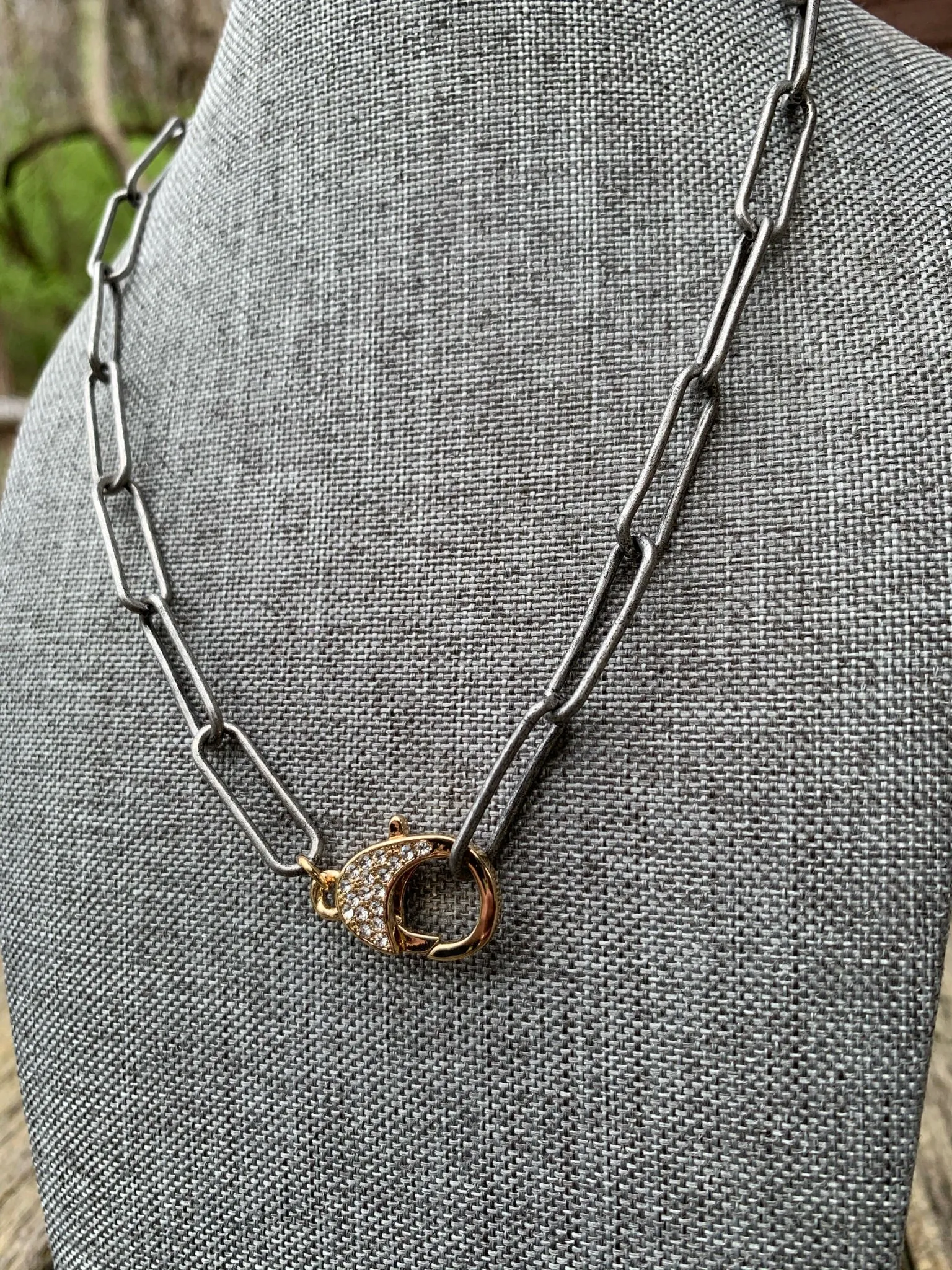 The Ella Necklace