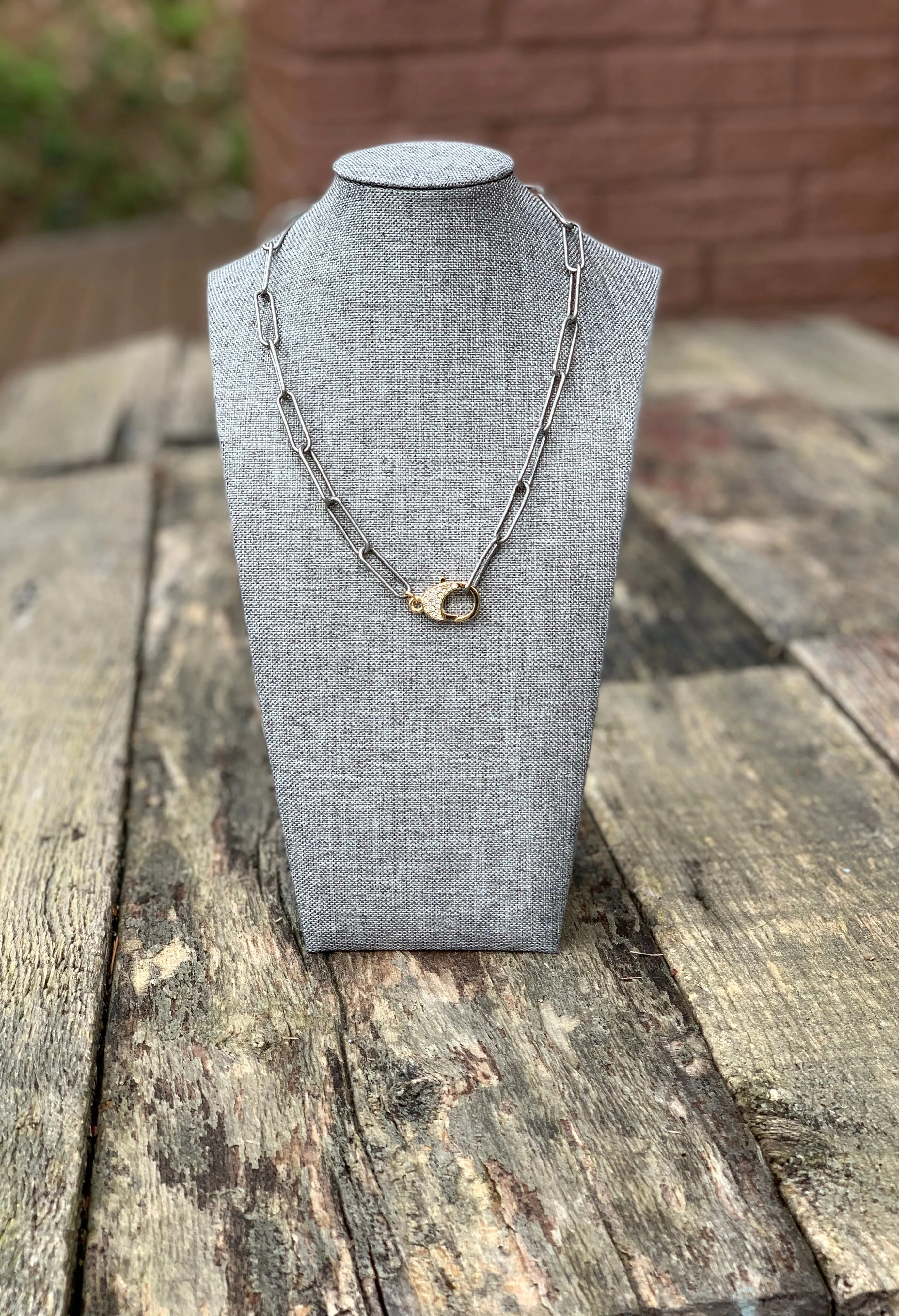 The Ella Necklace